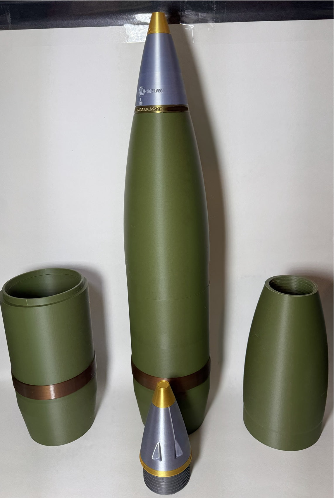 105mm Split-Body Shell — 1:1 Scale Inert Replica (Accurate Exterior / Novelty Internal Cavity)