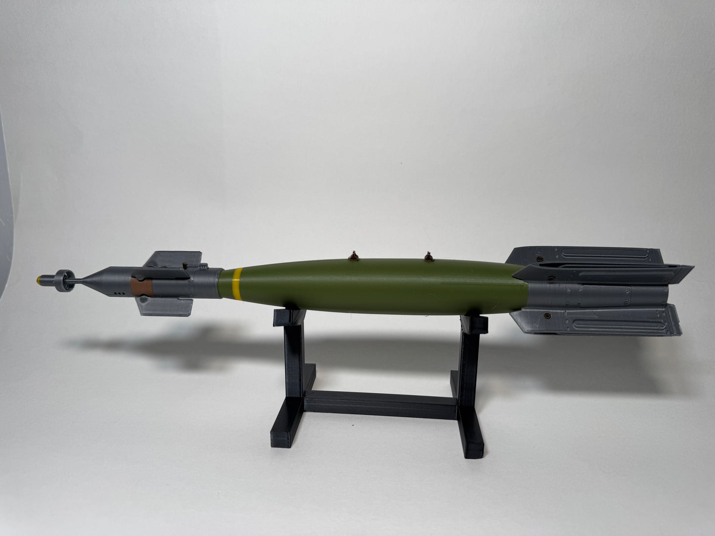 GBU-12 1:14 Scale — 12" Highly Detailed 3D-Printed Inert Replica with Y-Stand.